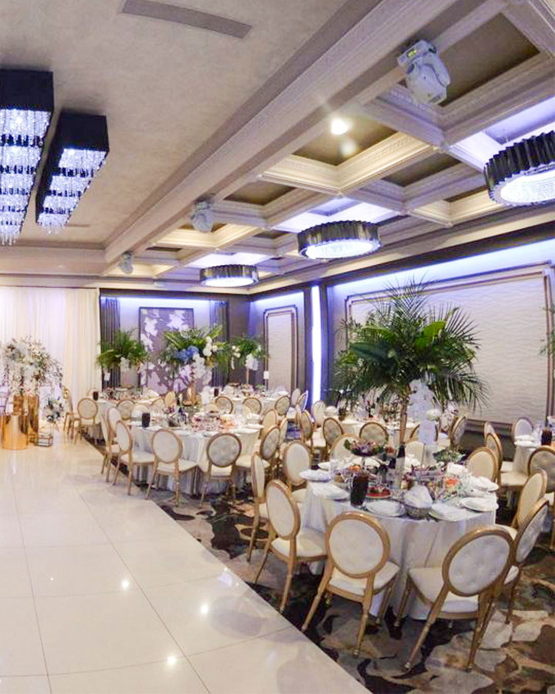 Crystal-Ballroom-Mobile-Gallery-03_02