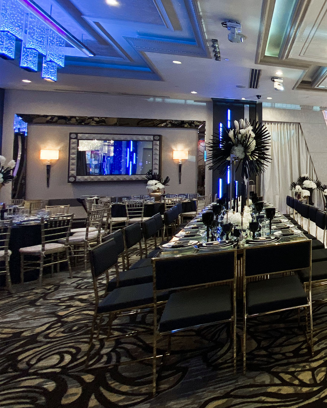 De-Luxe-Grand-Ballroom-Gallery-Mobile-11_01