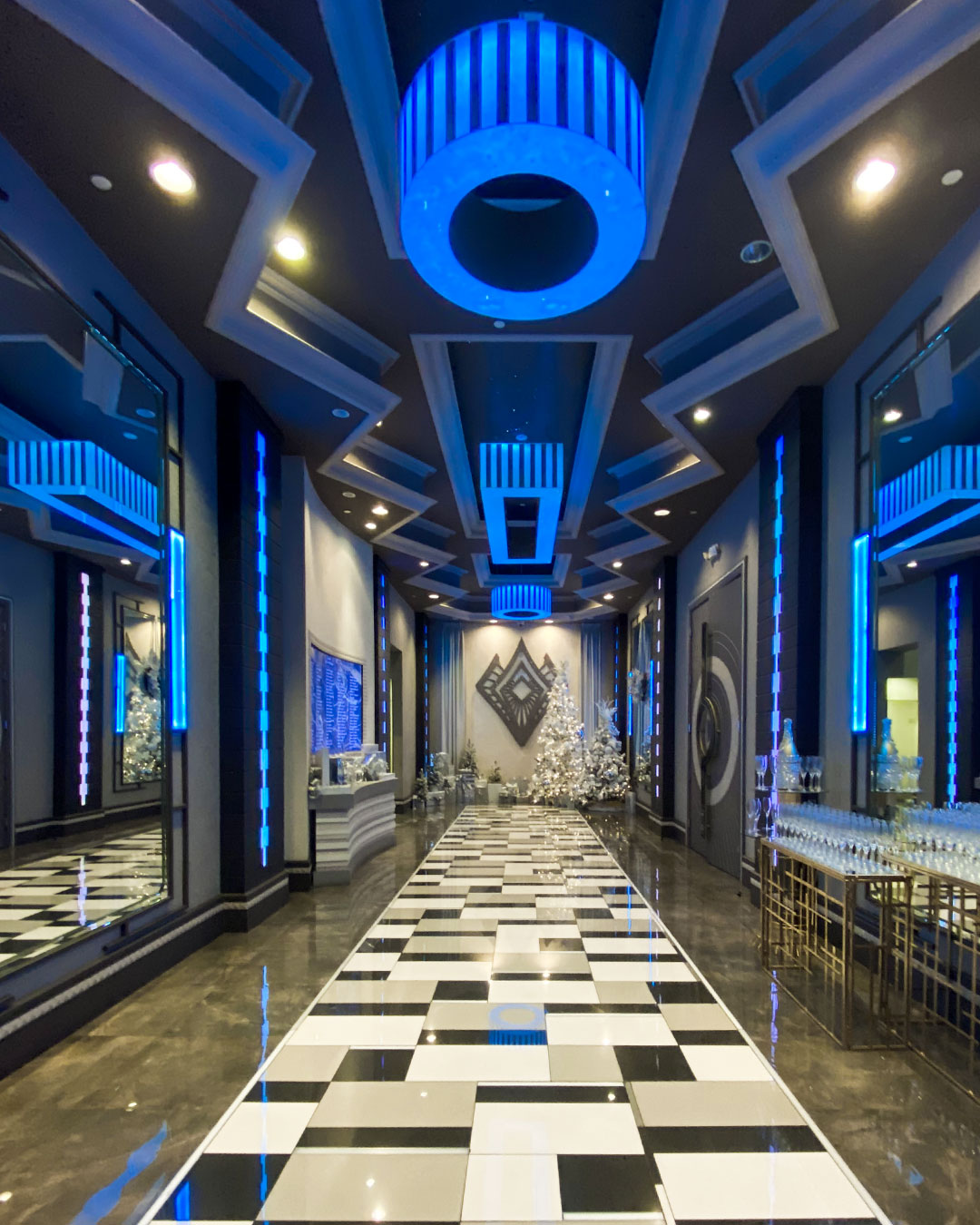 De-Luxe-Grand-Ballroom-Gallery-Mobile-12