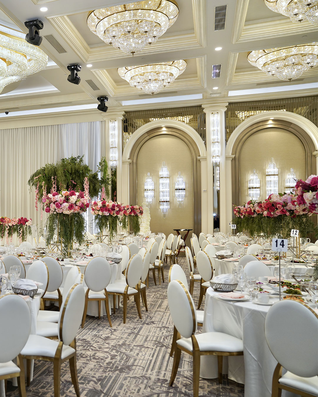 Grand-Ballroom-Mobile-Gallery-01_02