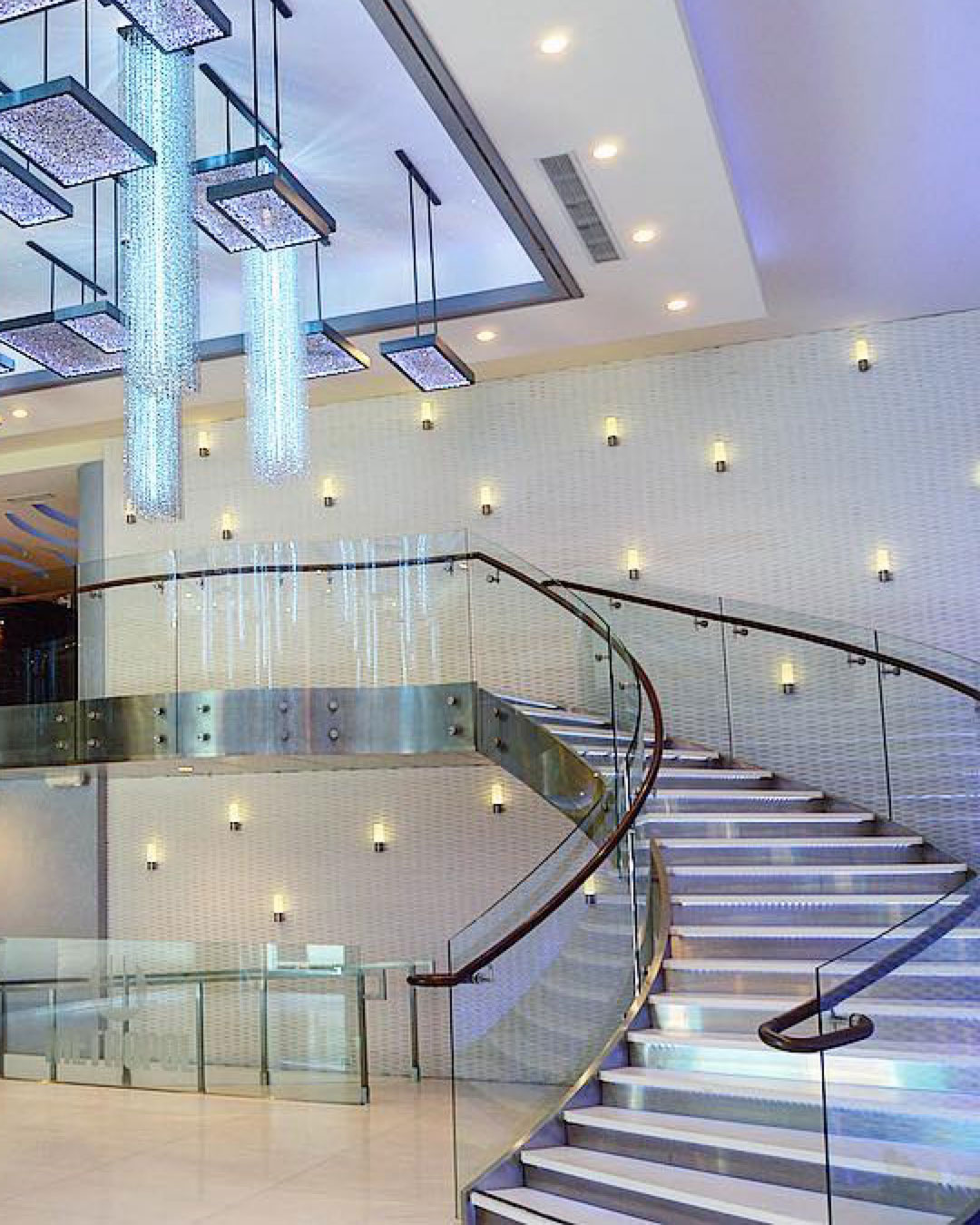 Modern-Ballroom-Mobile-Gallery-07_02