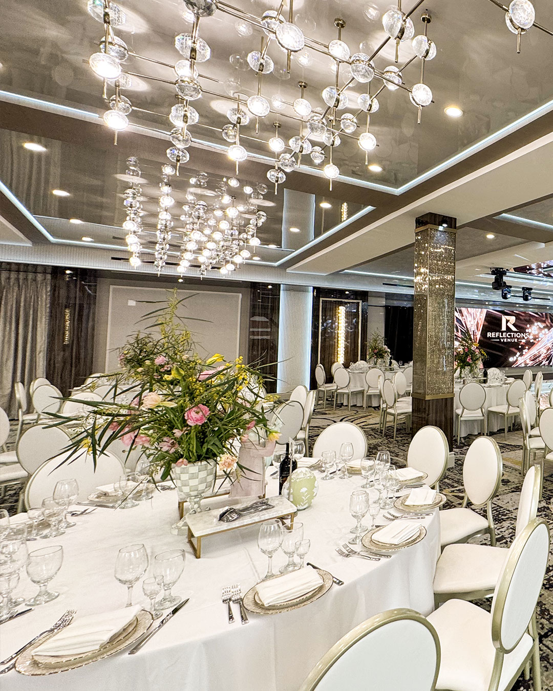 hallmark-ballroom-mobile-gallery-02_01